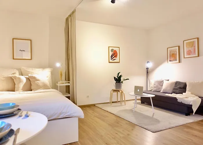 Neu - Gemuetliches Und Modernes Apartment Mit Stellplatz